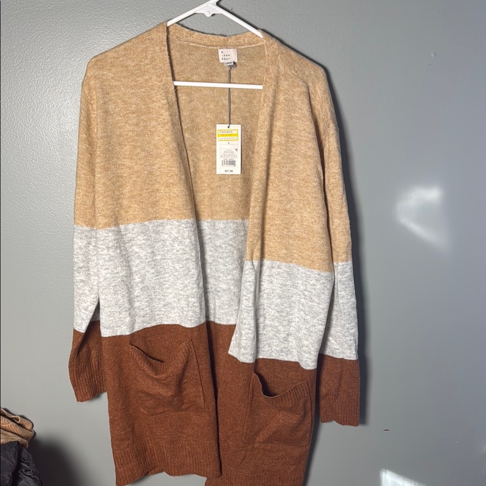 Open Front Cardigan Size L NWT